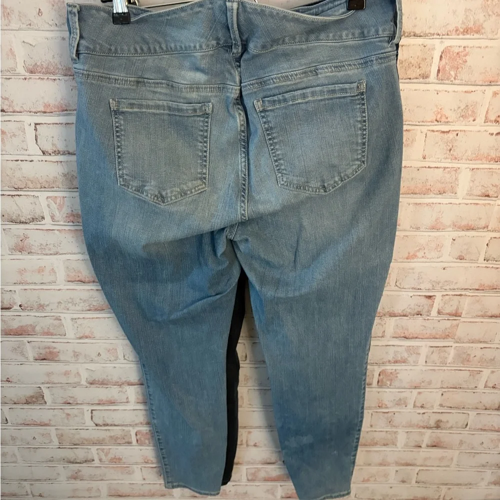 Women's Dark and Blue Jegging. Torrid - Picture 7 of 7